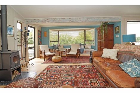 Photo of property in 82 Rangitane Loop Road, Kerikeri, 0294