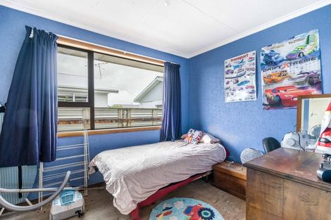 Photo of property in 92 Edinburgh Crescent, Waikiwi, Invercargill, 9810