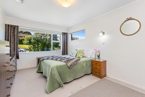 Photo of property in 2/62 Vera Road, Te Atatu South, Auckland, 0610