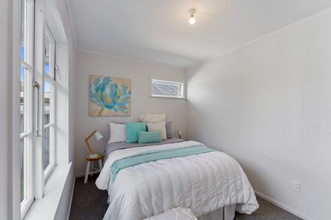 Photo of property in 5 Parakai Street, Paraparaumu, 5032