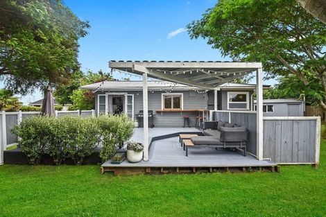 Photo of property in 15 Matthews Crescent, Melville, Hamilton, 3206