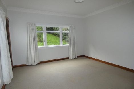 Photo of property in 27a Sydenham Street, Northland, Wellington, 6012