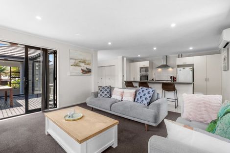 Photo of property in 164 Doncaster Drive, Papamoa Beach, Papamoa, 3118