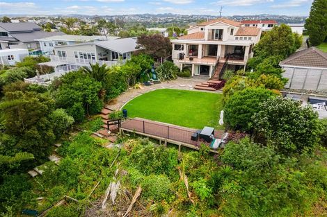 Photo of property in 985 Whangaparaoa Road, Tindalls Beach, Whangaparaoa, 0930