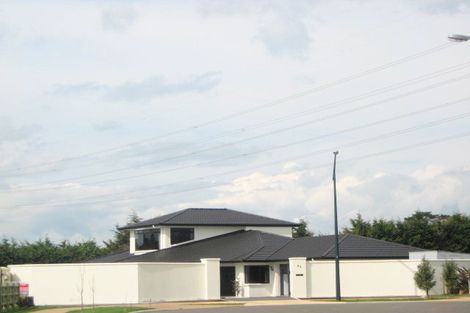 Photo of property in 69 Shelter Grove, Frankleigh Park, New Plymouth, 4310