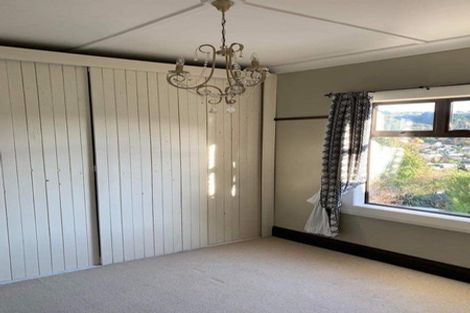 Photo of property in 19 Mataora Road, Kenmure, Dunedin, 9011