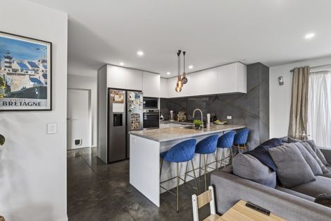 Photo of property in 261a Frankley Road, Ferndale, New Plymouth, 4310