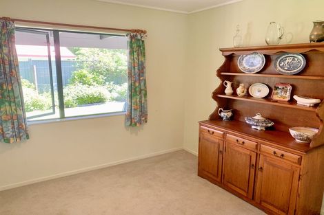 Photo of property in 30 Palmbrook Avenue, Havelock North, 4130