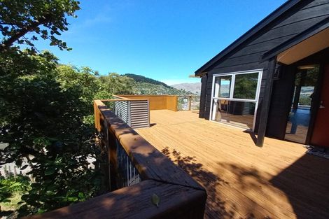 Photo of property in 35 Ticehurst Road, Lyttelton, 8082
