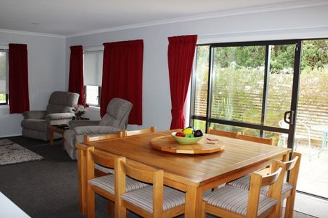 Photo of property in 41c Costley Street, Carterton, 5713