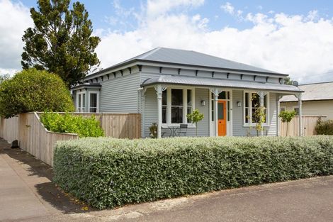 Photo of property in 16 York Street, Dannevirke, 4930