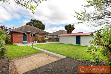 Photo of property in 6 Kinnaird Place, Hillmorton, Christchurch, 8025