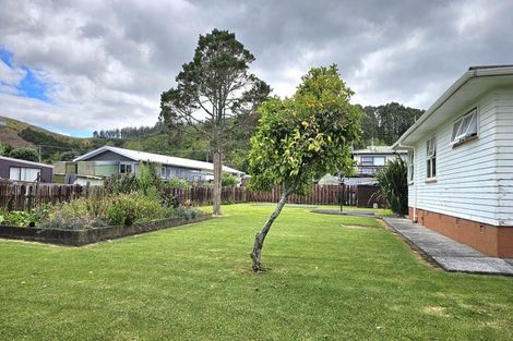Photo of property in 130 George Street, Hikurangi, 0114