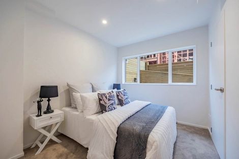 Photo of property in 7c Liston Street, Northcote, Auckland, 0627