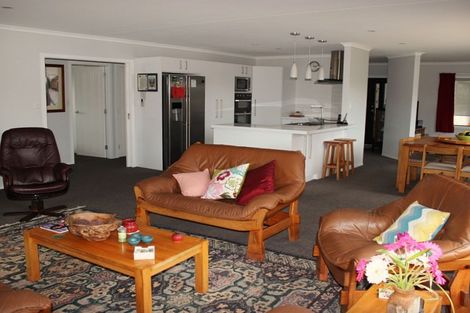 Photo of property in 41c Costley Street, Carterton, 5713