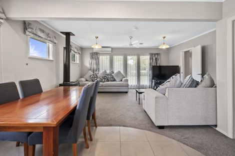 Photo of property in 1574 State Highway 3, Awahuri, Palmerston North, 4476