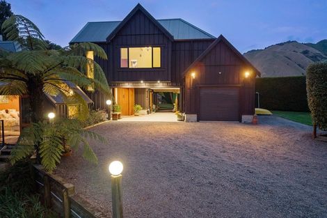 Photo of property in 147 Settlement Road, Te Horo, Otaki, 5582