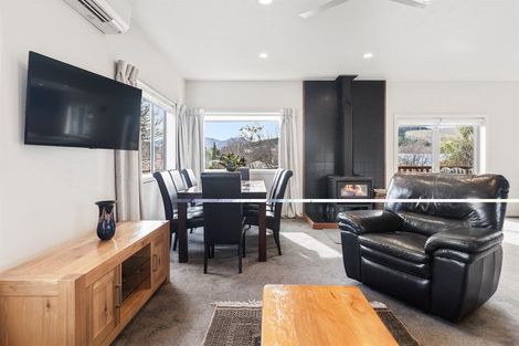 Photo of property in 124 Aubrey Road, Wanaka, 9305