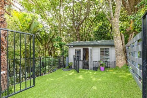 Photo of property in 44 Coroglen Avenue, Birkenhead, Auckland, 0626
