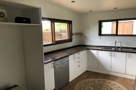 Photo of property in 35 Neptune Avenue, Beach Haven, Auckland, 0626