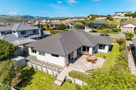 Photo of property in 19 Tongariro Drive, Aotea, Porirua, 5024