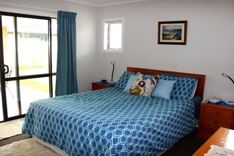 Photo of property in 41c Costley Street, Carterton, 5713