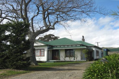 Photo of property in 10 Rewa Rewa Street, Tokomaru, Palmerston North, 4474