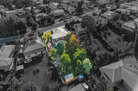 Photo of property in 30 Sylvan Crescent, Te Atatu South, Auckland, 0610