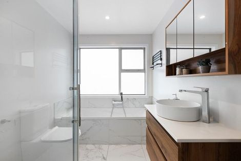 Photo of property in 6b Homebush Road, Khandallah, Wellington, 6035