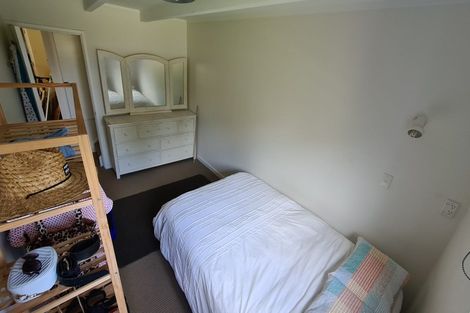 Photo of property in 6 Apuka Street, Brooklyn, Wellington, 6021