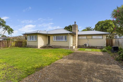 Photo of property in 37 Atmore Avenue, Otaki, 5512