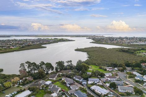 Photo of property in 224 Mahia Road, Weymouth, Auckland, 2103