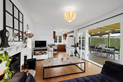 Photo of property in 24 Harbour View Road, Point Wells, Warkworth, 0986