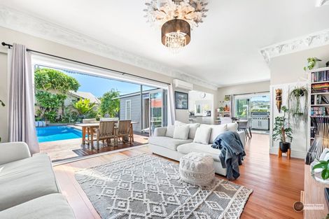 Photo of property in 113 Cuba Street, Petone, Lower Hutt, 5012