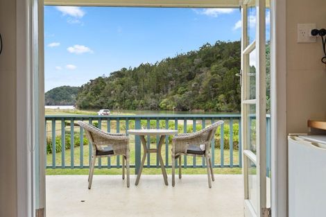 Photo of property in 870 Matapouri Road, Matapouri, Whangarei, 0173