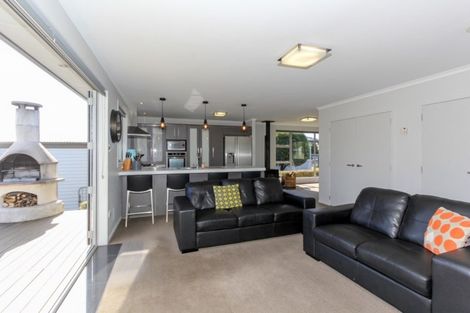 Photo of property in 250 Coronation Avenue, Welbourn, New Plymouth, 4310