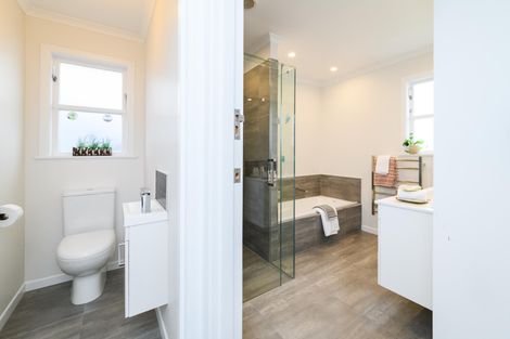 Photo of property in 7 Swansea Street, Hokowhitu, Palmerston North, 4410