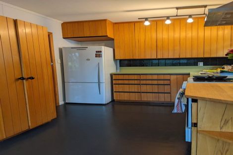 Photo of property in 43 Gordon Road, Plimmerton, Porirua, 5026