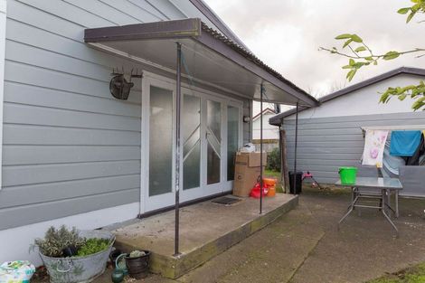 Photo of property in 13 Waterloo Street, Dannevirke, 4930