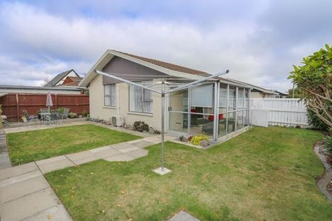 Photo of property in 1/64 Highsted Road, Bishopdale, Christchurch, 8053