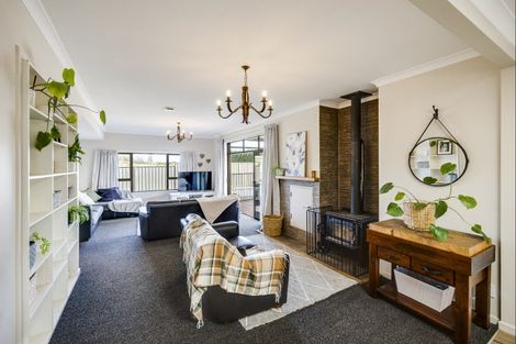 Photo of property in 61 Johns Road, Jervoistown, Napier, 4112