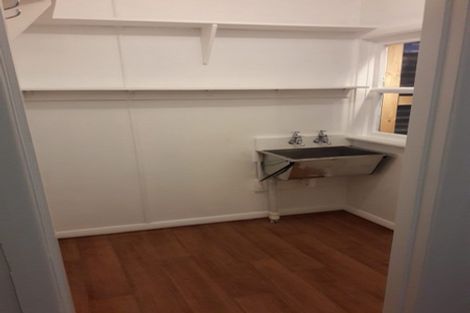 Photo of property in 37 Tremewan Street, Tawa, Wellington, 5028