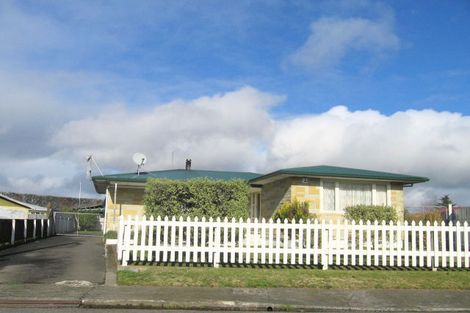 Photo of property in 21 Dover Road, Flaxmere, Hastings, 4120