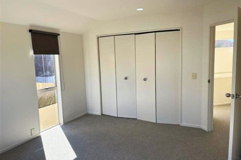 Photo of property in 2/16a Onepoto Road, Hauraki, Auckland, 0622