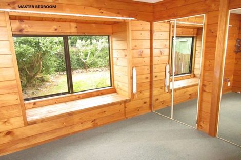 Photo of property in 51a Tiromoana Road, Raumati South, Paraparaumu, 5032