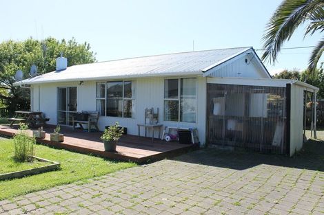 Photo of property in 266a Rangiuru Road, Otaki, 5512