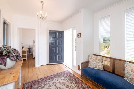 Photo of property in 31 Fitzroy Road, Bluff Hill, Napier, 4110