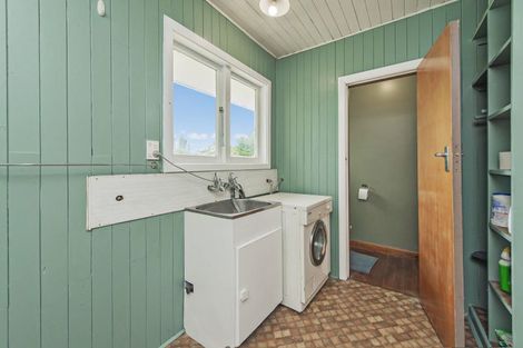 Photo of property in 2577 Bealey Road, Hororata, 7572