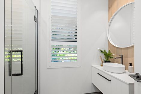 Photo of property in 17 Rangimaarie Crescent, Snells Beach, 0920