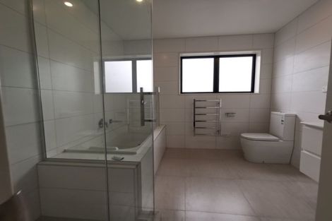 Photo of property in 29 Westgate Drive, Westgate, Auckland, 0614